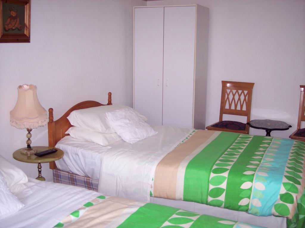 Butterfly Guest House Чідл Номер фото